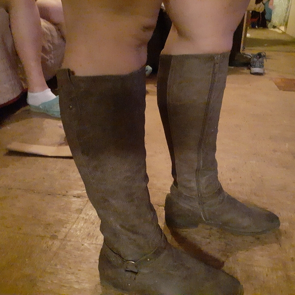 Boots - Picture 2 of 2
